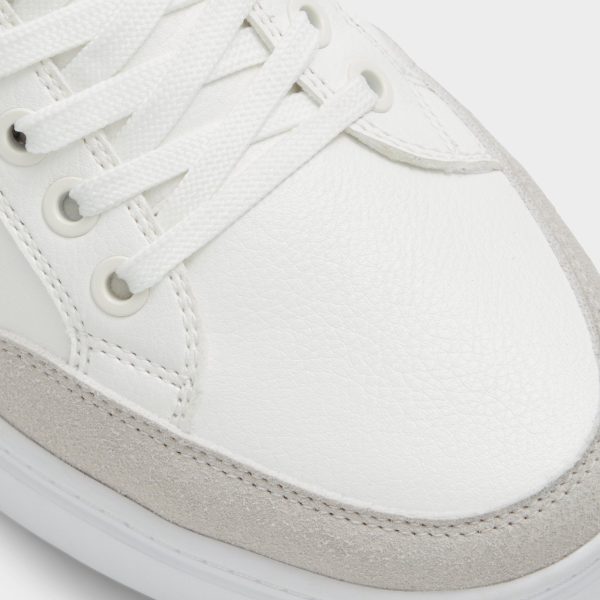 Elio - Image 8
