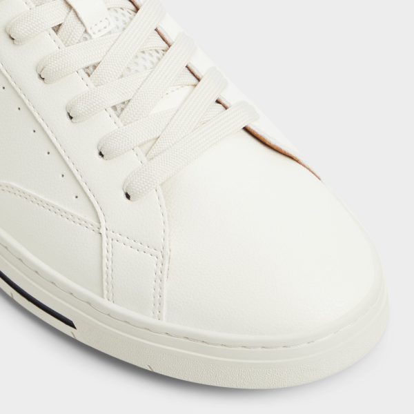 Matchpoint - Image 5