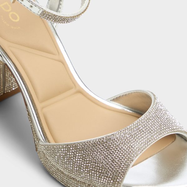Alluring - Image 7