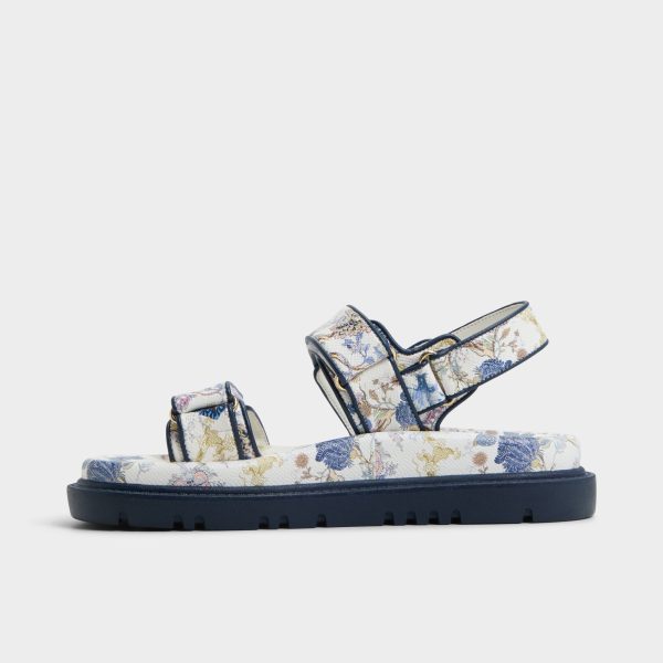 Linette - Image 3