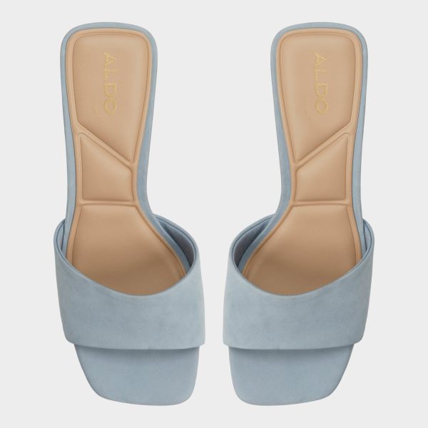 Tisha - Image 6
