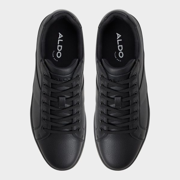 Ozzy - Image 6