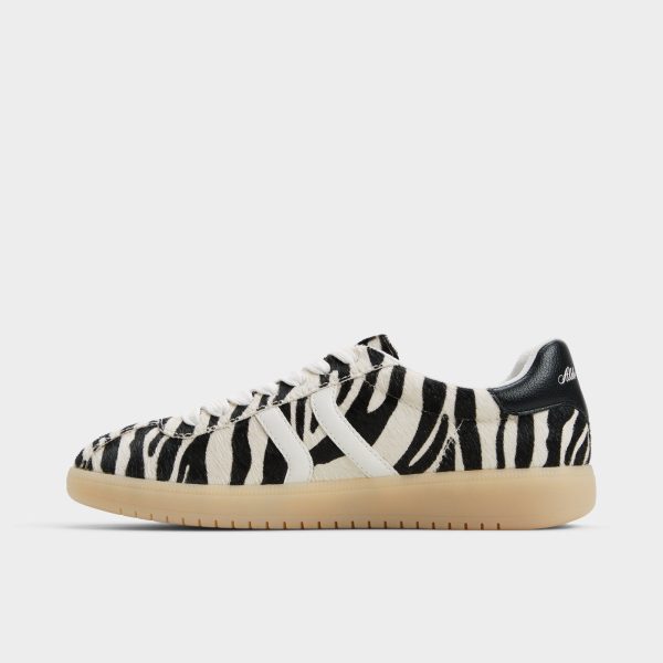 Chicsneaker - Image 3