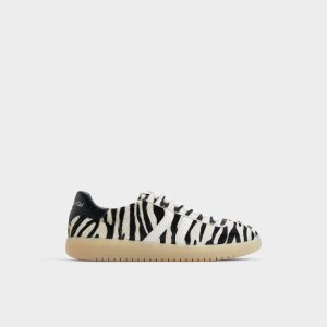 Chicsneaker
