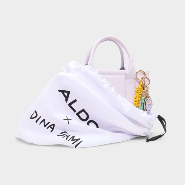 Dina Sami - Image 6
