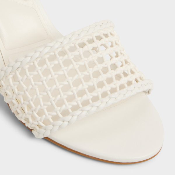 Beachdate - Image 5