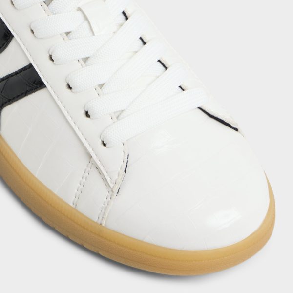 Chicsneaker2 - Image 5
