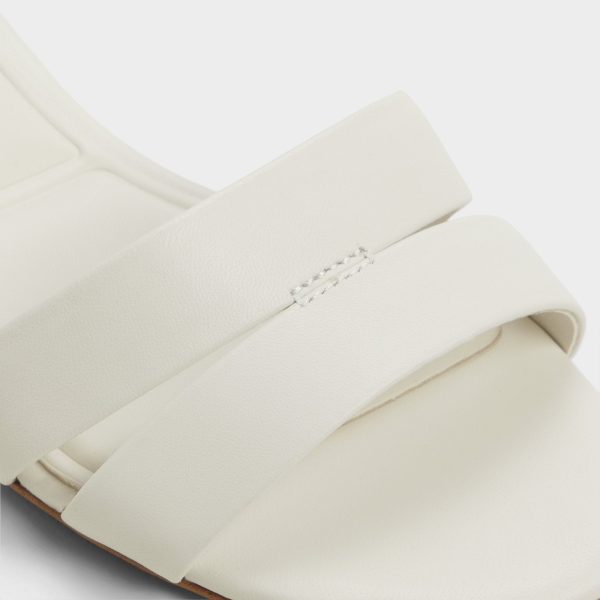 Scarletta - Image 7