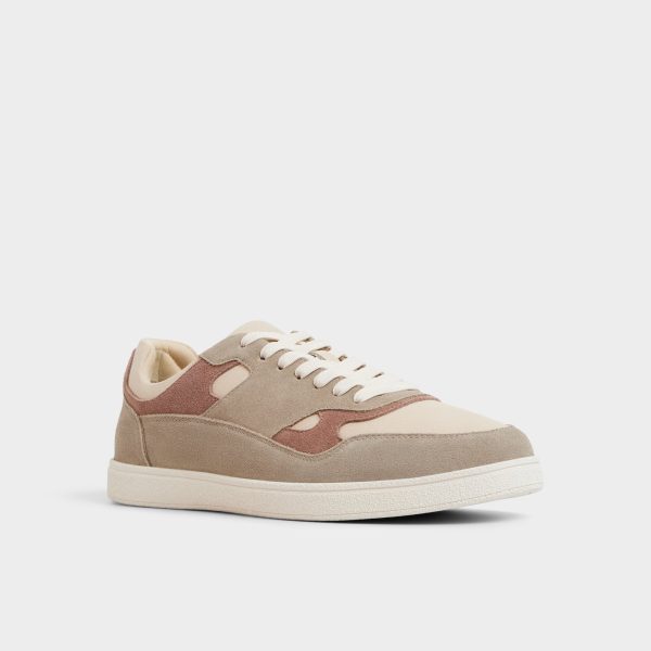 Curtis - Image 4