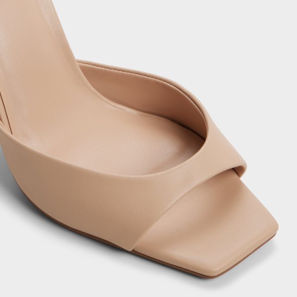 Alisonn - Image 5